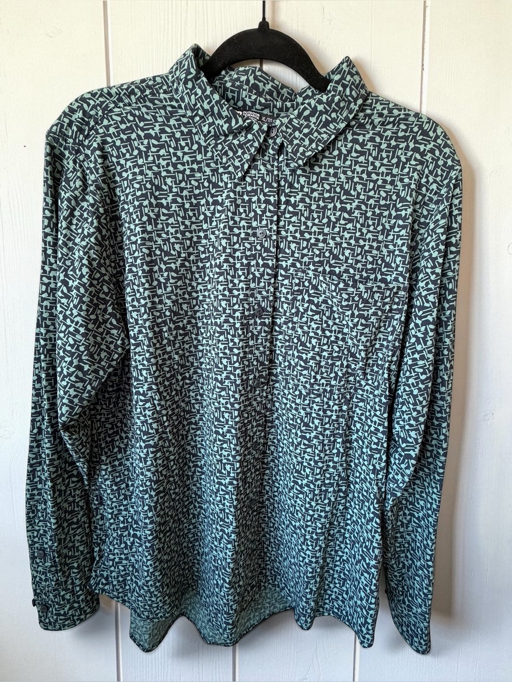 Outdoor Research Button Up Shirt Women’s XL Teal Geometric Print Stretch Travel